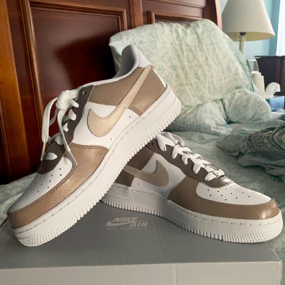 Custom Nike Air Force 1s Size 5.5 youth/7 women’s - Picture 1 of 1
